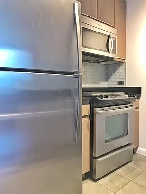 Rented by The Dermot Realty Management Company | media 19