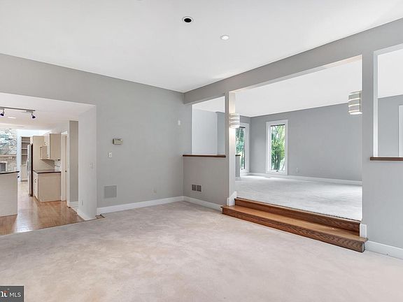 5th image of 112 Bellant Cir