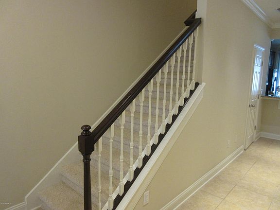 5th image of 3761 Aubrey Ln