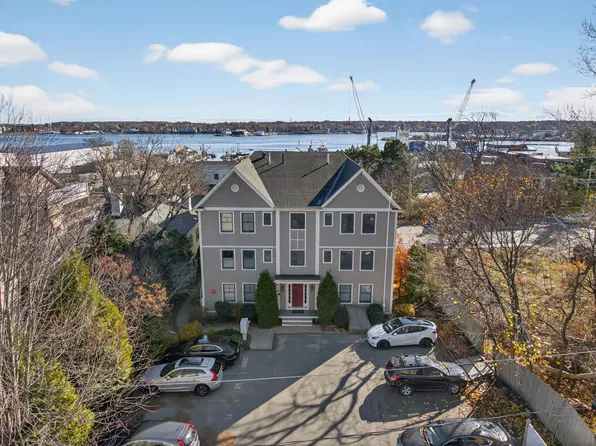 16 Guilford Ct Unit 3B, Portland, ME 04101