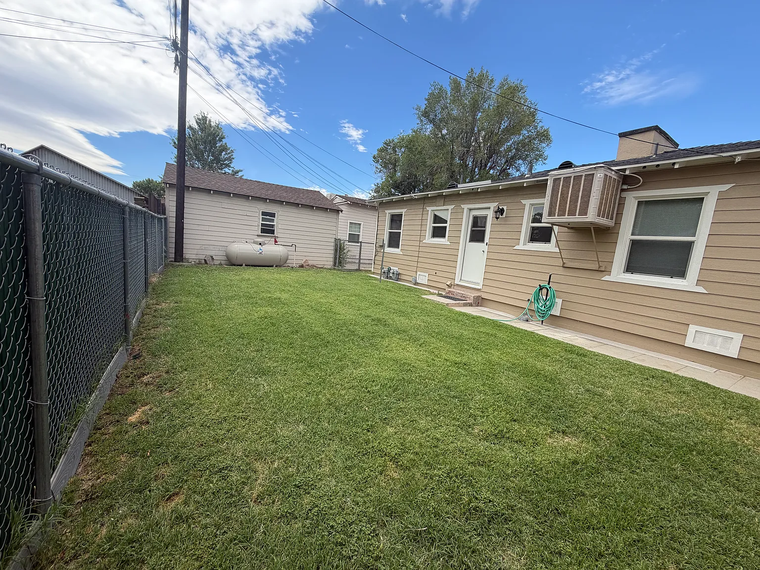 134 Moffett Dr — Photo 3