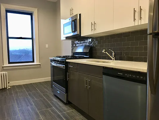 Rented by Premier One Realty LLC | media 1