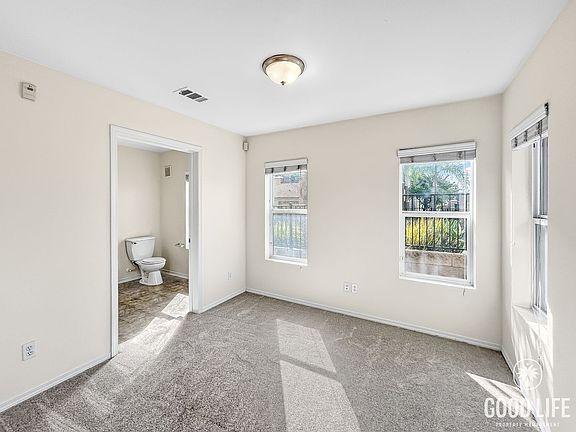 4th image of 4082 Union Square Ln