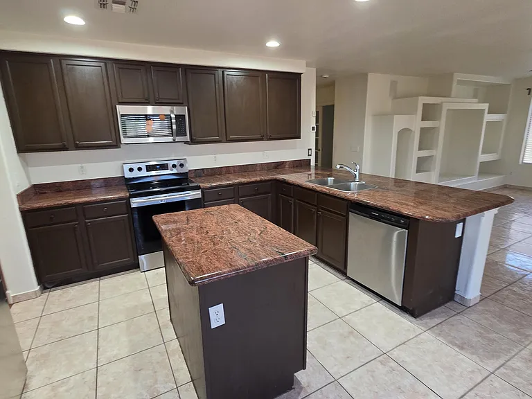 20608 N 74th Ln — Photo 16
