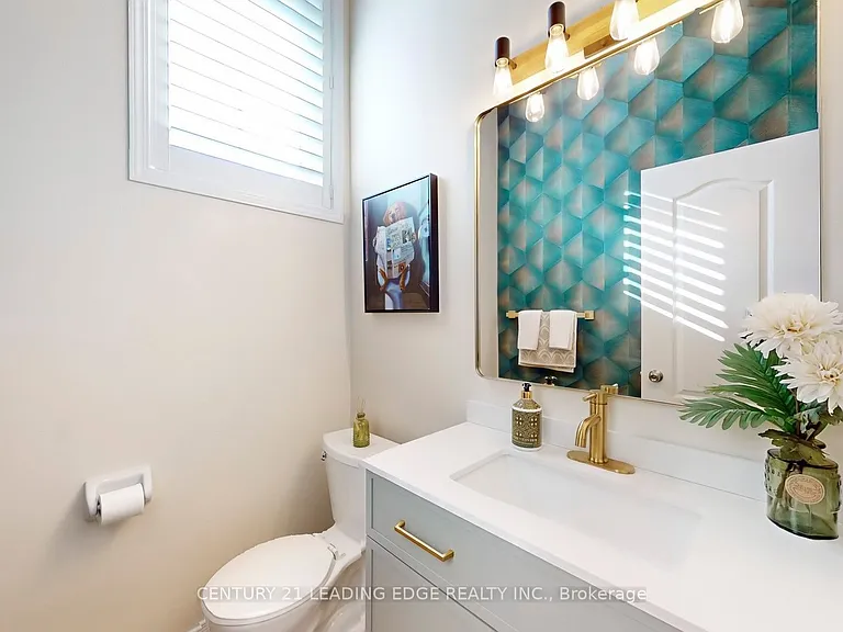 1574 Edgecroft Dr — Photo 19