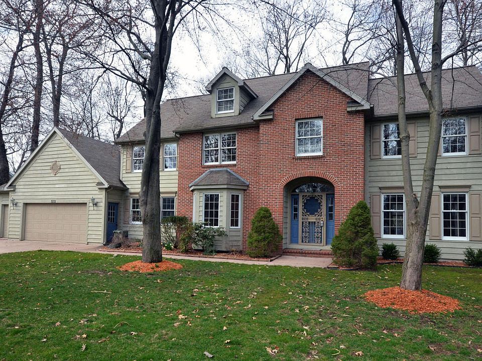 1st image of 3232 Brynmawr Dr