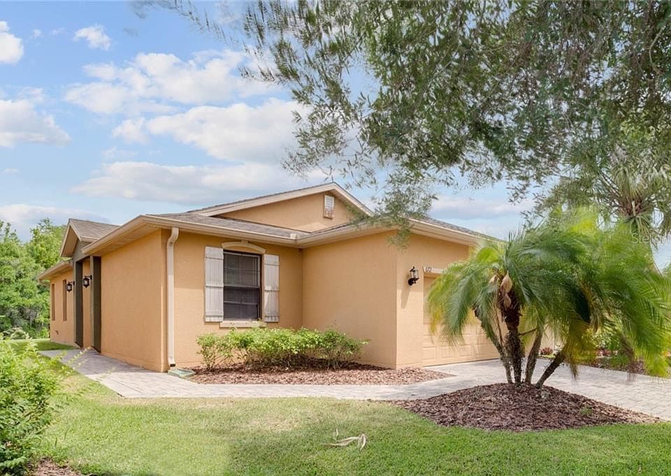 1st image of 672 Grand Canal Dr
