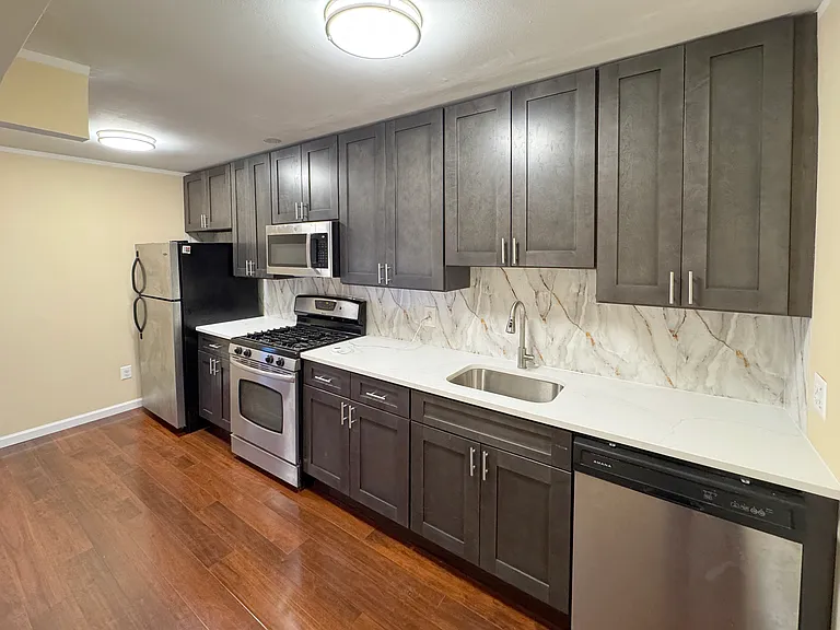 9435 Woodbridge Rd #2 — Photo 3