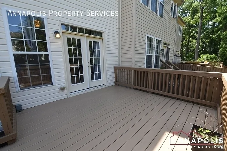 916 Glaze Ct — Photo 31