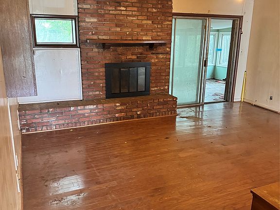 5th image of 3815 S 82nd East Ave