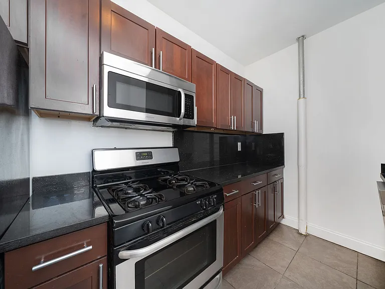 370 Fort Washington Ave #503 — Photo 13