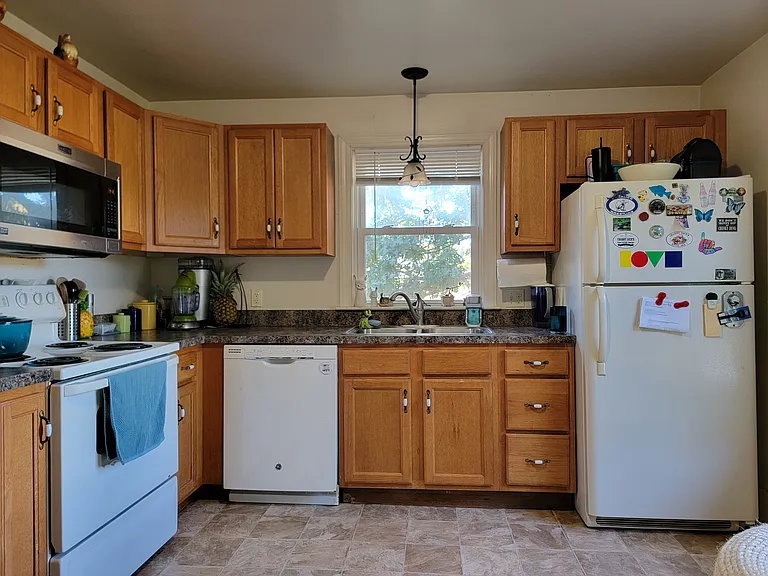 10 N Peartown Rd — Photo 7