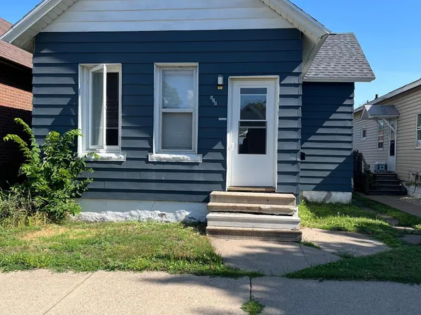 658 W 4th St, Winona, MN 55987