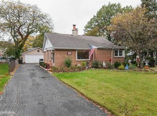 114 S Lewis Ave, Lombard, IL 60148