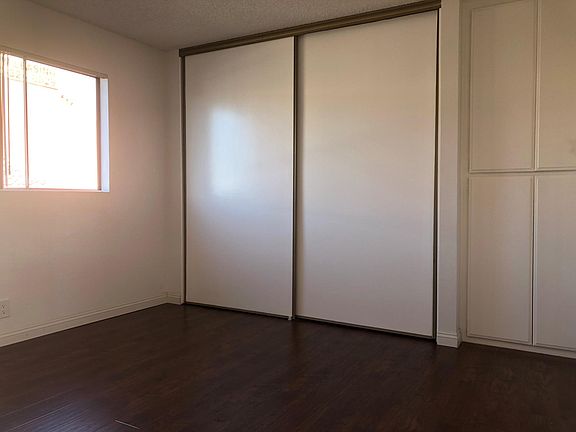 3rd image of 14715 S Budlong Ave APT 2