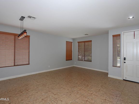 5th image of 160 W TAHITI Drive