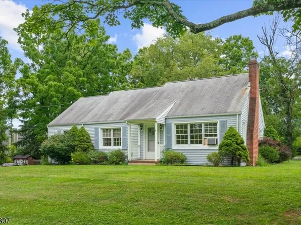 4 Lamington Rd, Readington Twp., NJ 08888