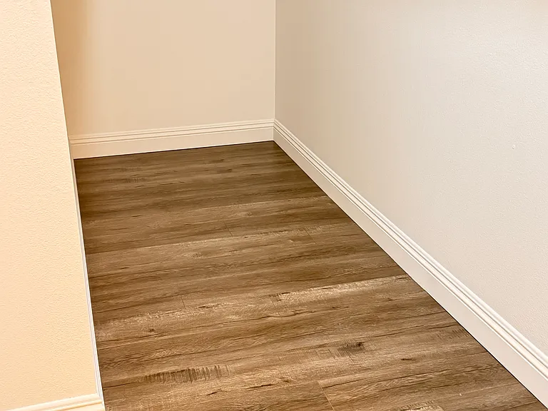 3752 Hughes Ave #19 — Photo 8