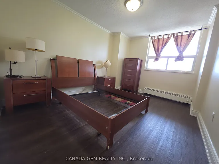 5949 Yonge St #506 — Photo 18
