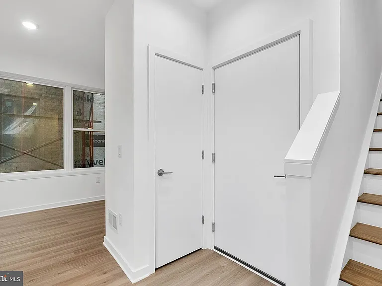 3036 S Northbank Pl — Photo 6