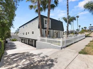 La Paz, Dana Point, CA 92629