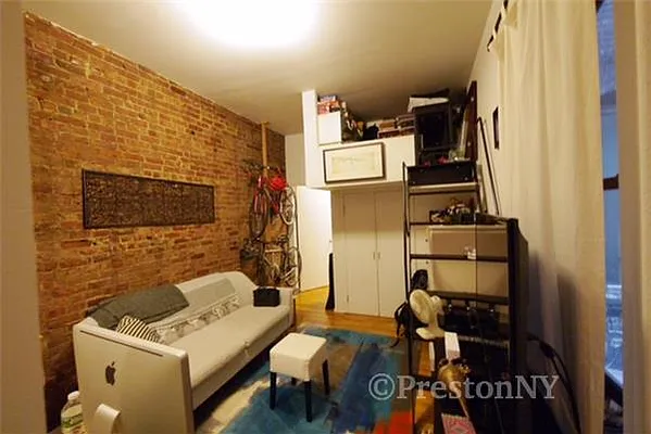 Rented by JM Preston Properties LLC | media 37