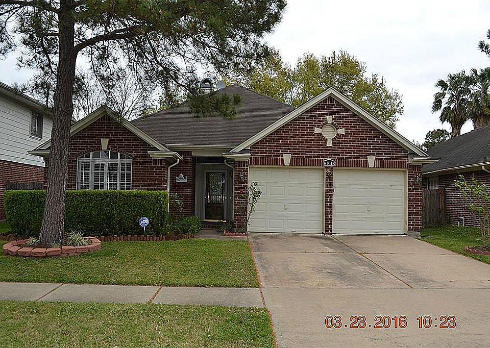 1st image of 6818 Stratford Park Dr