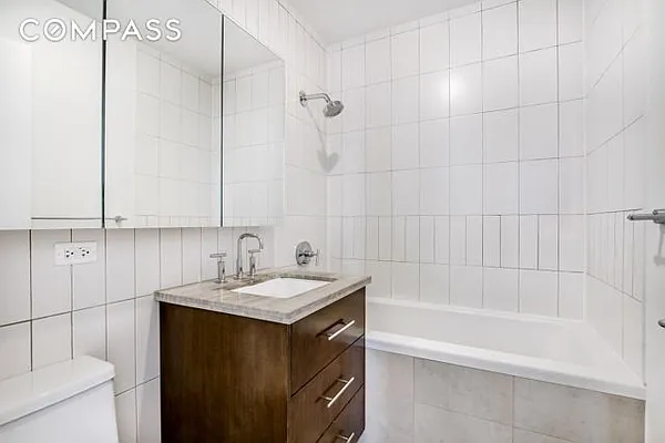 Rented by Compass | media 29