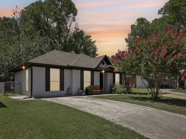 1609 N College St, McKinney, TX 75069