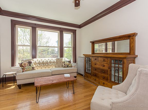 5th image of 5466 S Woodlawn Ave APT 2E
