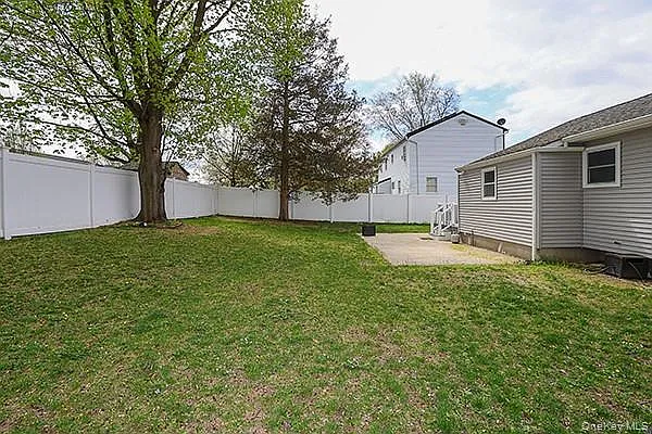 53 Huron St — Photo 32
