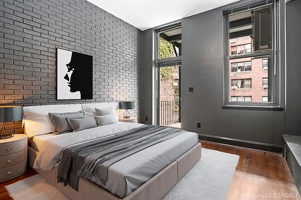 Sold by Douglas Elliman | media 15