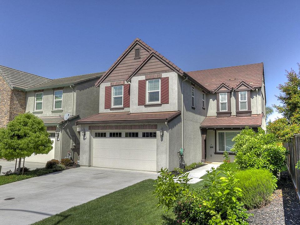 1st image of 211 Oregano Ct