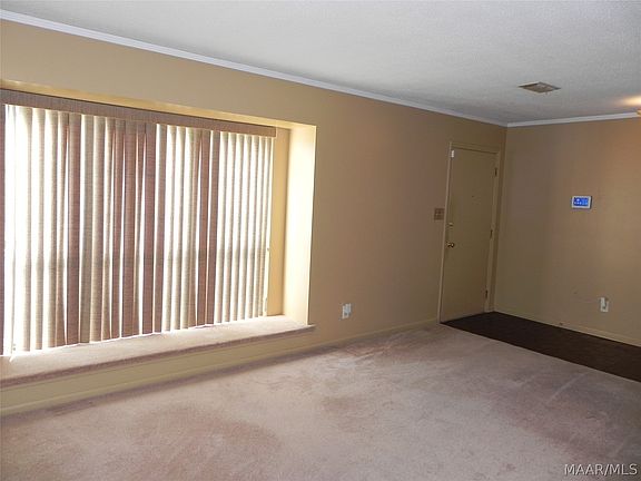 3rd image of 816 Hatcher St