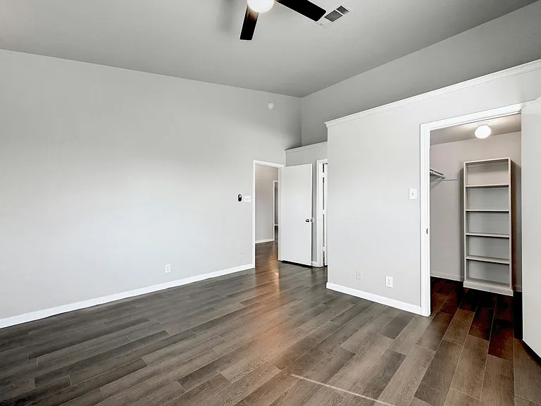 3412A Speedway St — Photo 20