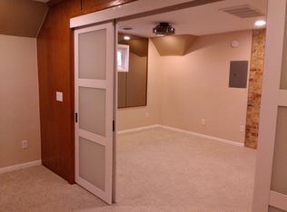 1808 S Michigan St #B, South Bend, IN 46613