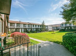 124 Buckingham Ct, Pomona, NY 10970