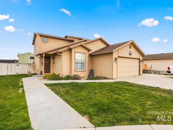 408 Tanoak Cir, Nampa, ID 83686