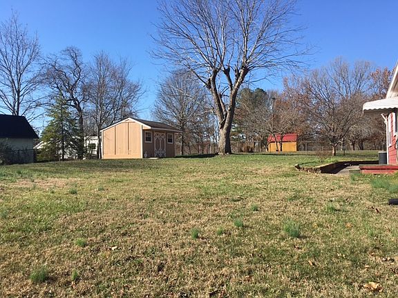 3rd image of 2104 Norvell Dr