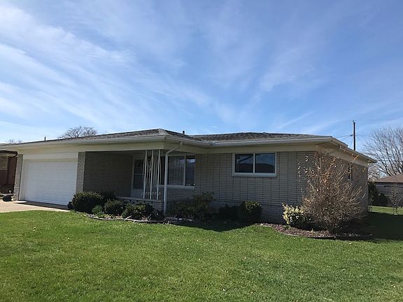 2nd image of 31217 Moceri Cir