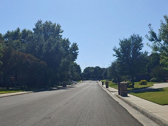 4th image of 1523 Natalie Ln