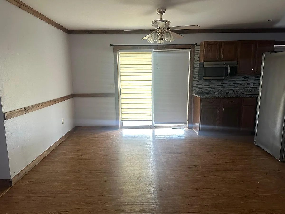 Building Photo - 4050 67th Dr