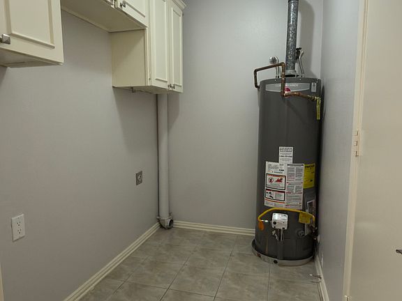 4th image of 4613 Danville Dr