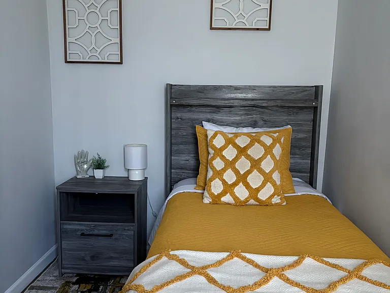 321 Atlantic Ave #2 — Photo 4