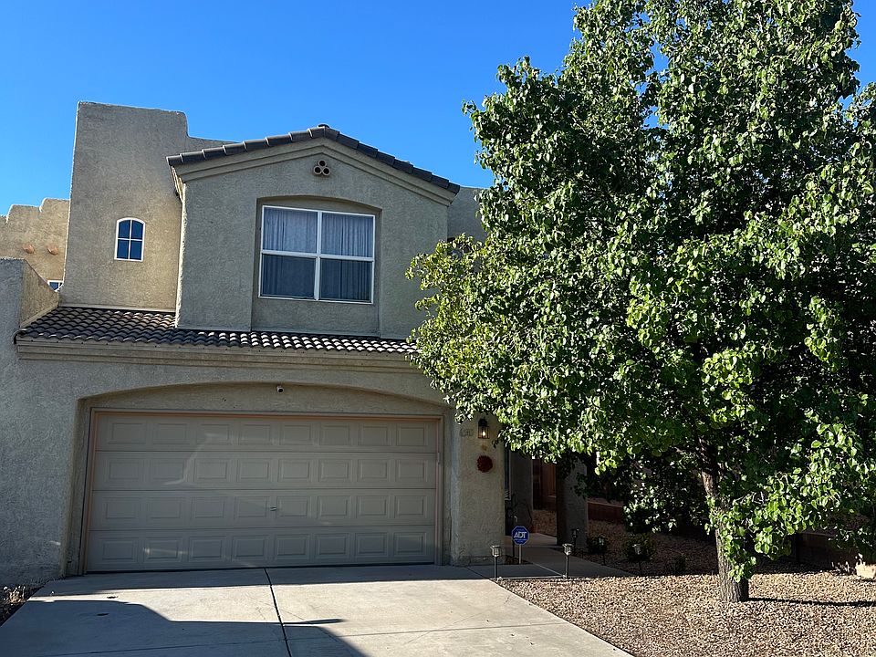 1st image of 6540 Los Pueblos Pl NW