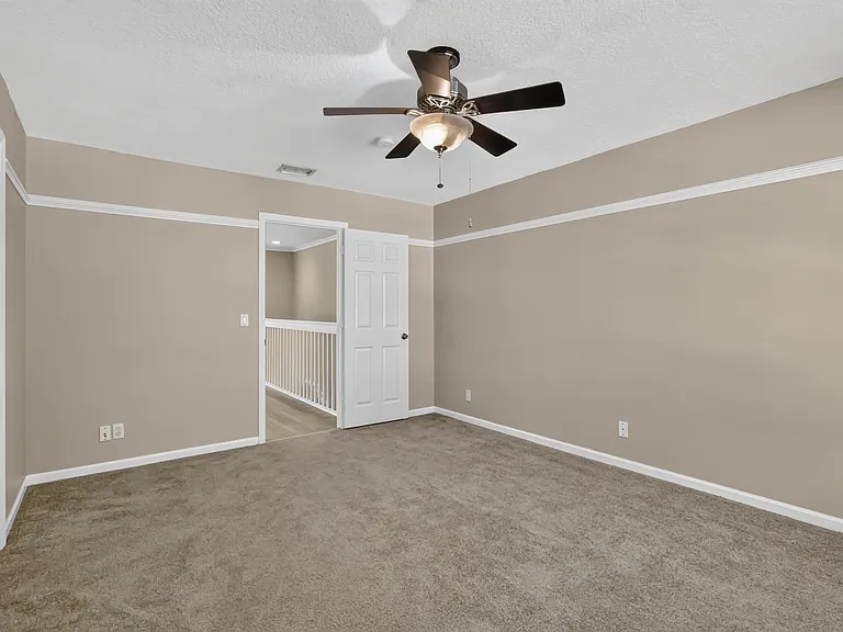 8103 Bellagio Ln — Photo 35