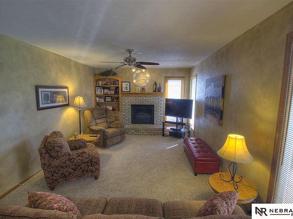 5th image of 4204 S 148th St