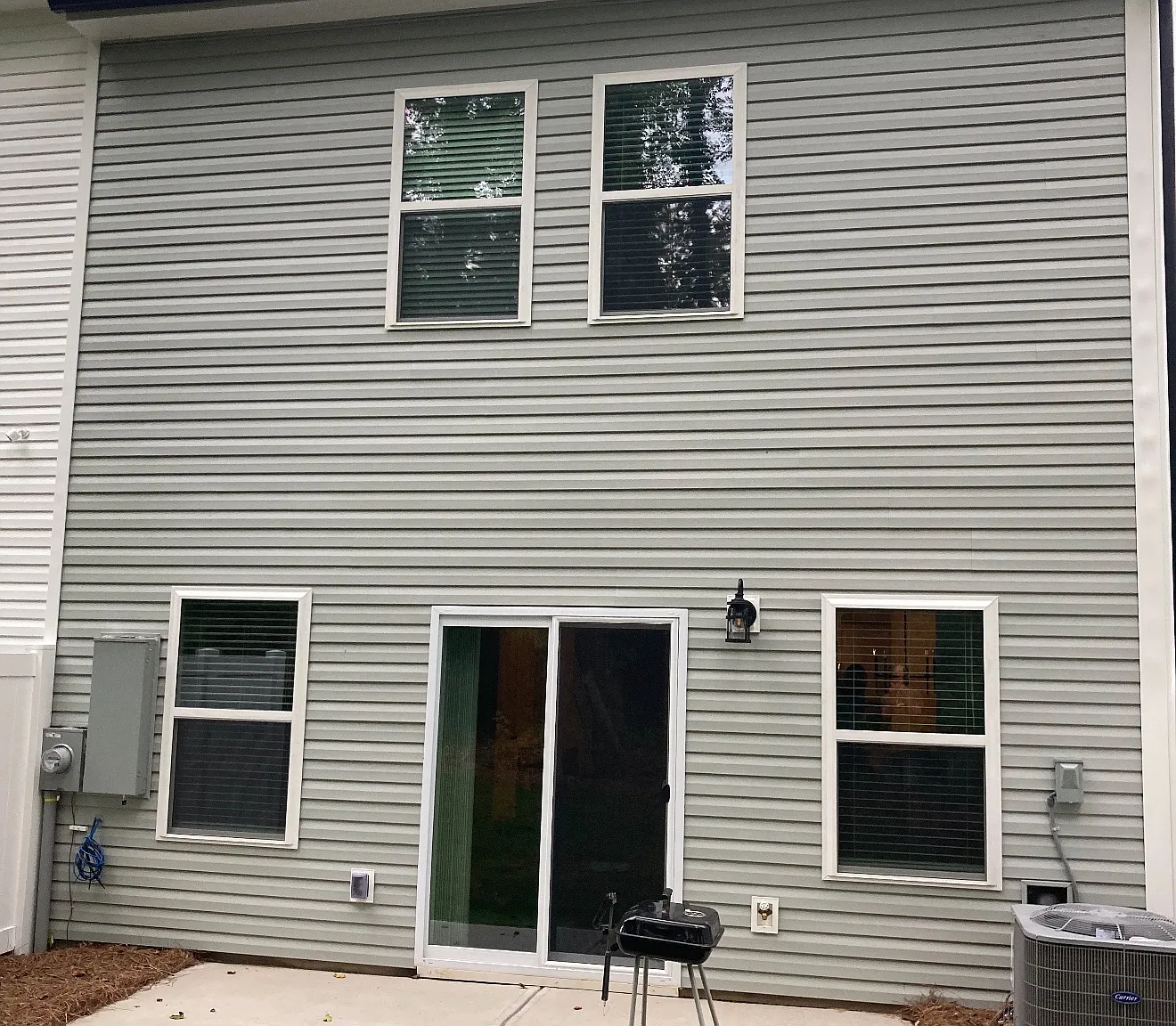 3 bed, 1792 sqft, $2,325 — Photo 2