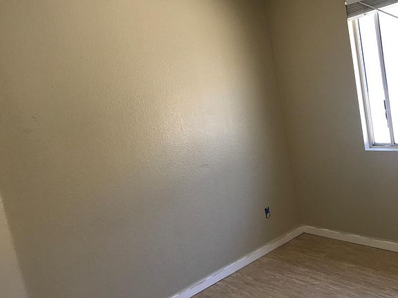 5th image of 7378 Sean Taylor Ln