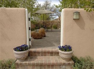 951 Camino Santander, Santa Fe, NM 87505